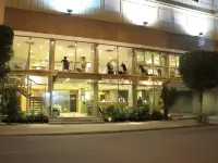 Ariston Hotel โรงแรมใน