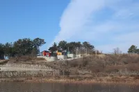 청도 로터스하우스펜션