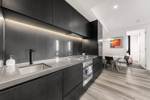 带城景的双卧室公寓