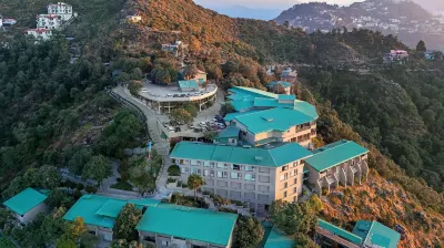 Sterling Mussoorie Hotel di 