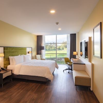 2 Queen Standard Lounge Access Holiday Inn Quito Airport, an IHG Hotel Promo Code