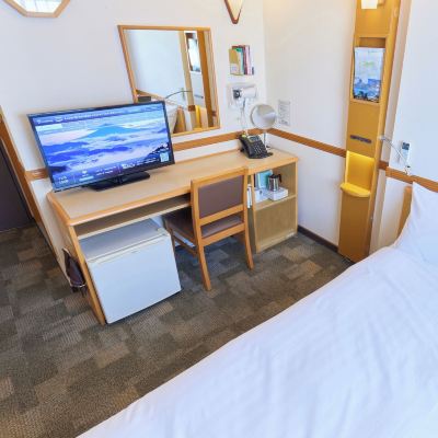 經濟雙人房 可吸菸 北海道函館札幌站前大門東橫 INN優惠