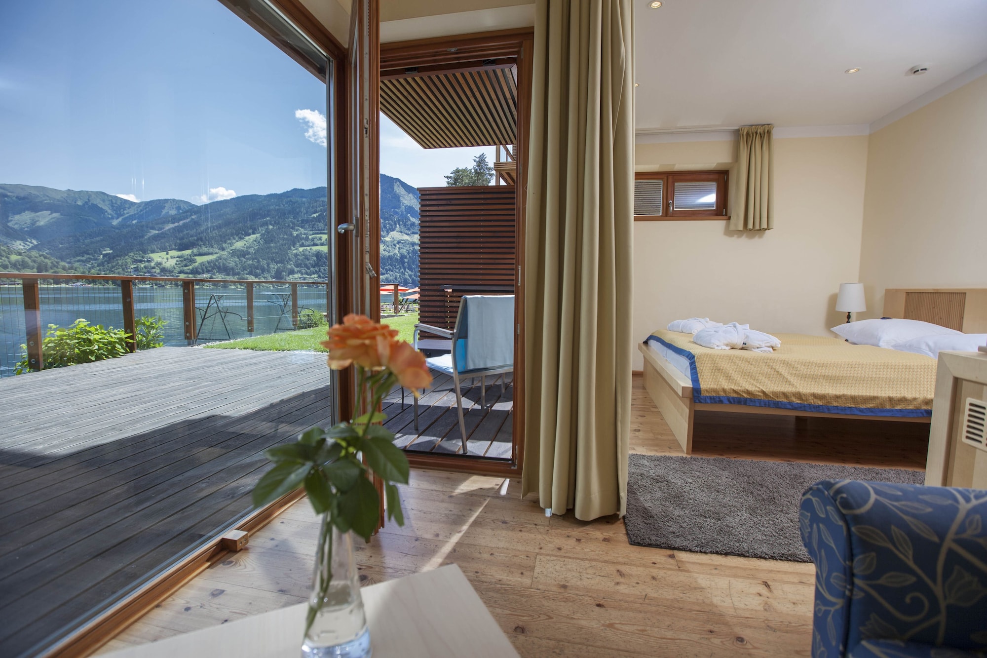 豪华双人房，露台，海滨（Seetraum）