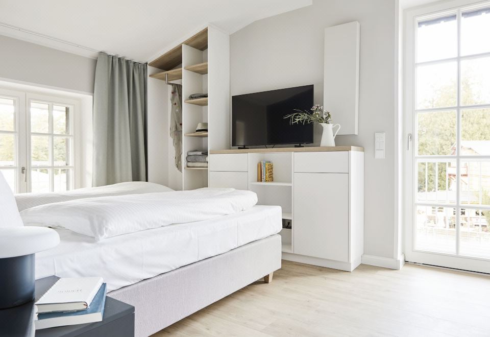 日出套房带蒸汽浴和阳台