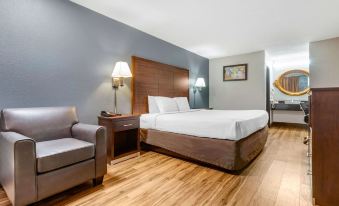 Econo Lodge - Housity