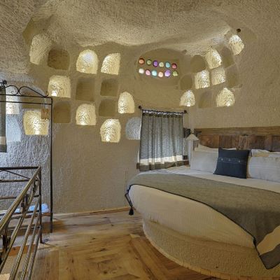 Suite Artemis Cave Suites Promo Code