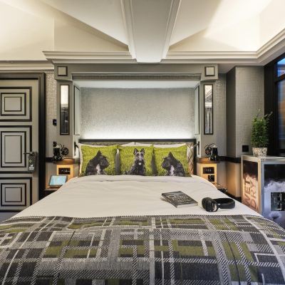 Feature King with Balcony The Gyle Promo Code