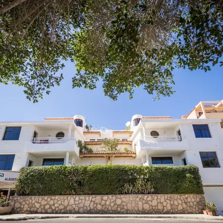 Apartamentos NataLis Отели в г. Морро Хабле