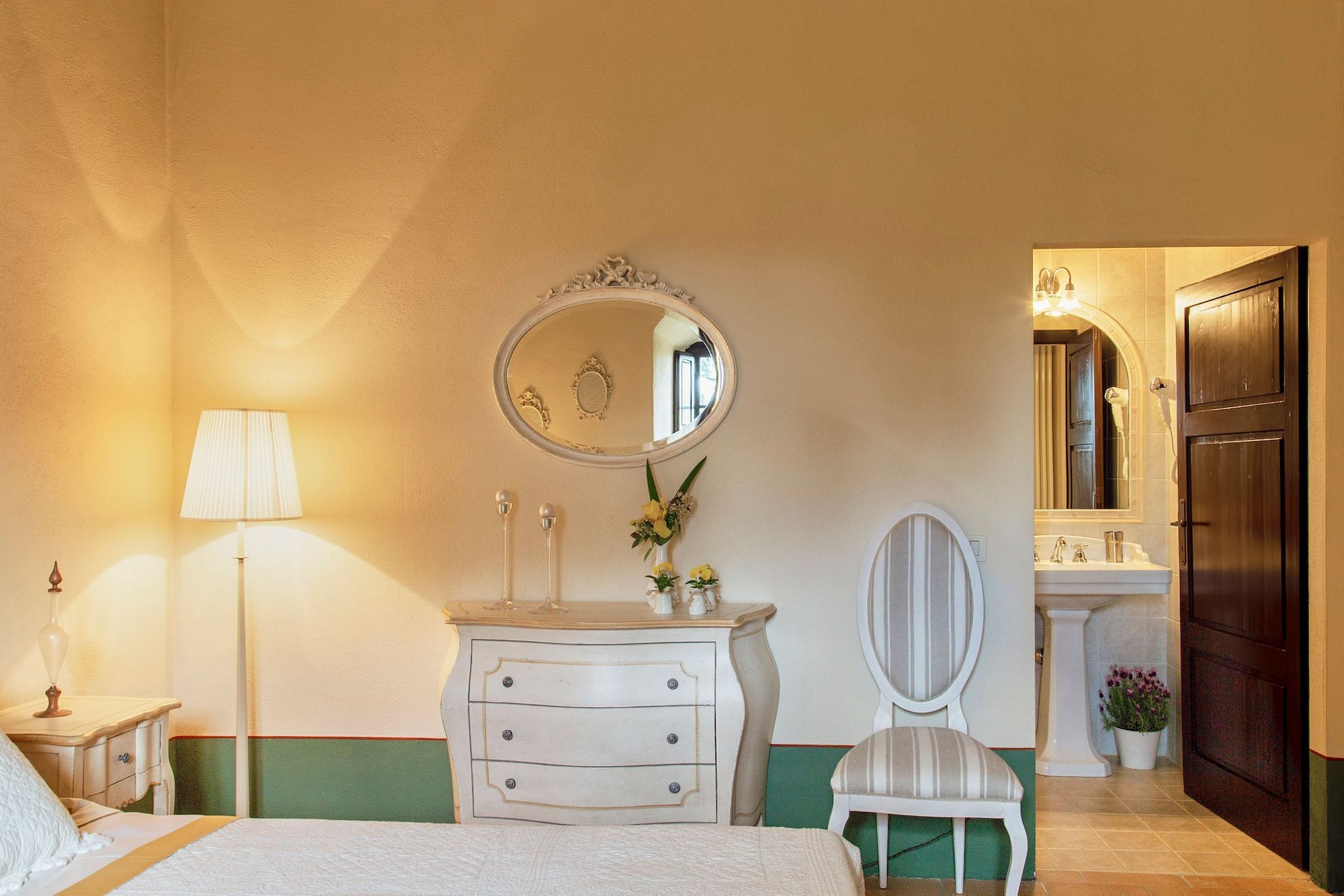 城堡景豪华双人间