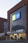 City Hotel & Suites Hotels in 