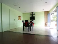 Kingsville Hotel Hotels in Cauayan