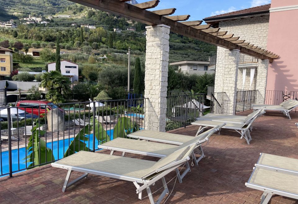 至尊公寓，一臥室，露臺，山脈景觀