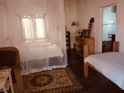 Gamboozini Lodge Hotel di 