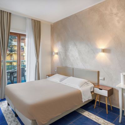 Deluxe Double Room with Balcony The Reef Promo Code
