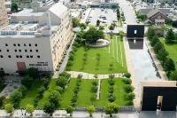 Holiday Inn Express & Suites OKLAHOMA CITY DWTN - BRICKTOWN by IHG Hotel a 