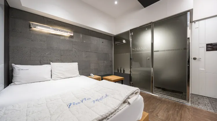 Daegu Dongseong-Ro Nana 部屋