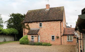 Pebworth Cottage - Housity