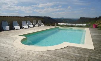 Auberge de Vazerat - Housity