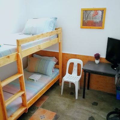 Budget Double Bunkbed with Ensuite Restroom