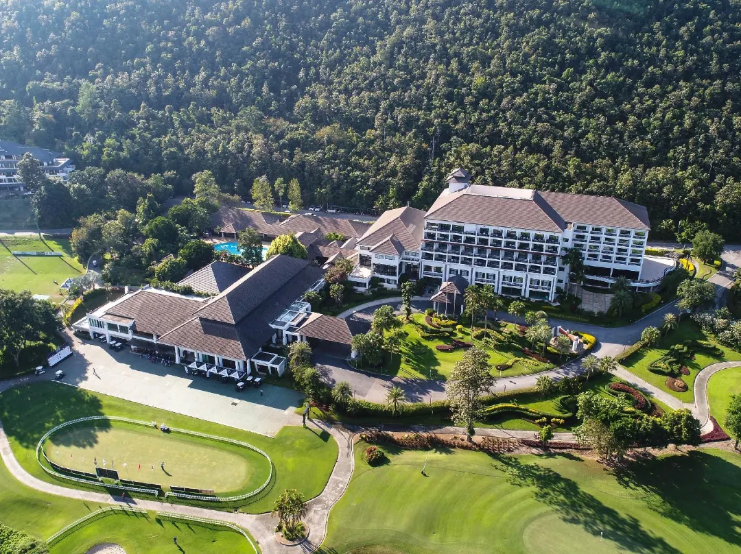 Alpine Golf Resort Chiang Mai - Chiang Mai
