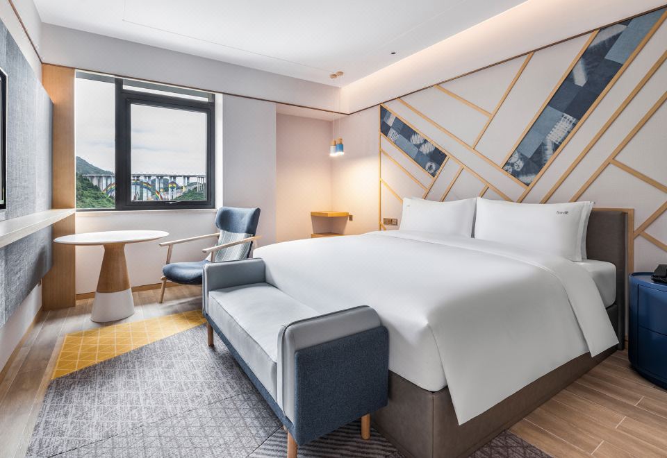 单卧套房 超大床