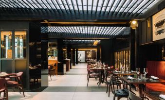Radisson Collection Bilbao - Housity