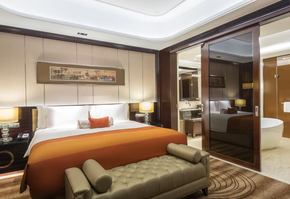 皇冠豪華黃河景套房