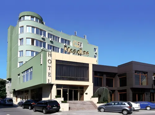 Hotel Megalos