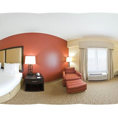 Standard King Room Holiday Inn Express Nashville-Opryland, an IHG Hotel Promo Code