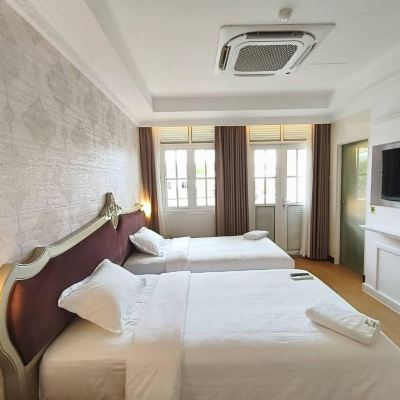 Bilik Deluxe Twin Eksekutif Kupon RC Hotel