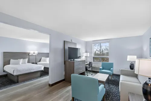 Emerald Hotel & Suites Calgary Airport