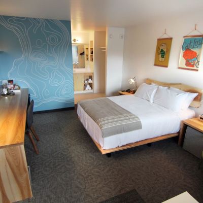 Queen Flat (Exterior Flat) The Oxbow Hotel Promo Code