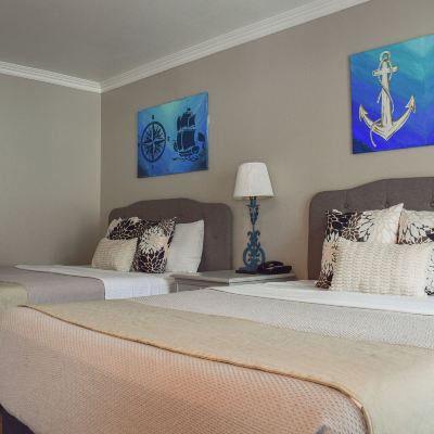 Deluxe Room, 2 Queen Beds, Kitchen Oceano Inn Promo Code