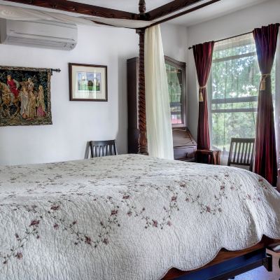 Romantic Room, 1 Queen Bed, Patio (English Rose, Pet Friendly) Red Horse Bed and Breakfast Promo Code