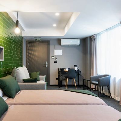 Double or Twin Room Nest Style Valencia Promo Code