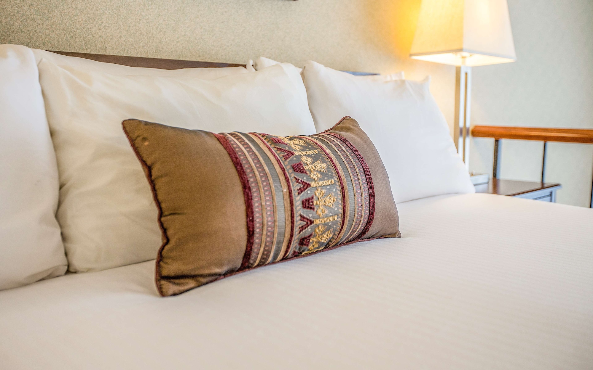 海岸小屋阁楼套房， 特大床带梳化床