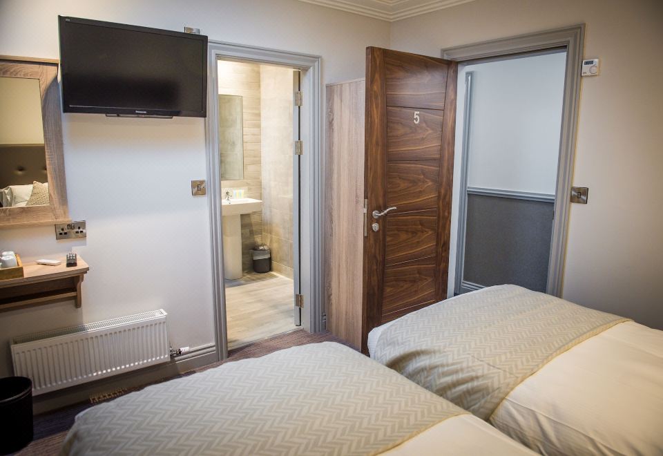 双床房（带独立浴室）