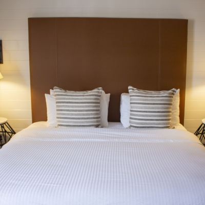 Standard Room, 1 King Bed, Non Lakeview, Non Smoking Inn on The Lakes Promo Code