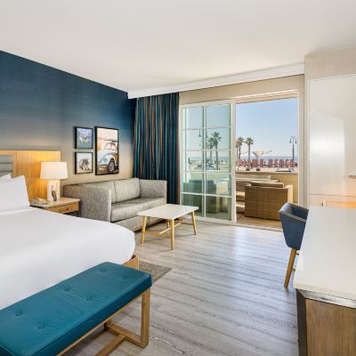 Downtown 2 Queen Room Inn at The Pier Promo Code