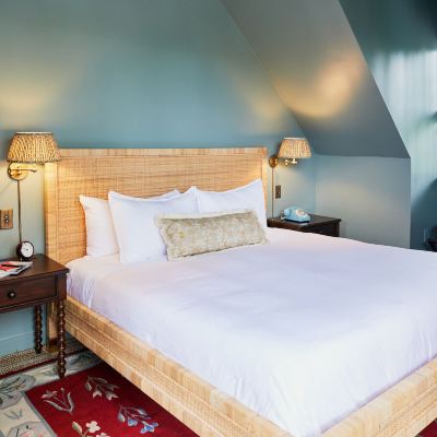 Room 5 Post House Inn Promo Code