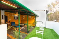 Hostel Mantra Hotels in 