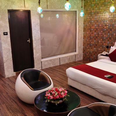 Elite Room Spago Inn Promo Code