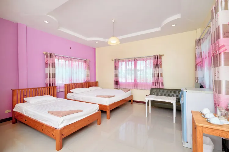 House With Multiple Beds, Patio, Garden View