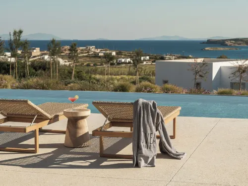 Ovea Paros