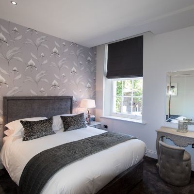Townhouse Two Bedroom One Bathroom Apartment The Halston Promo Code