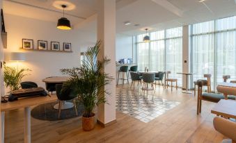 Abalys Hotel - Housity