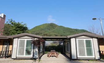 Hongcheon Goindol Auto Camping Site