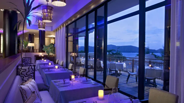 Raffles Seychelles Dining/Restaurant