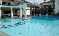 Villa Giri Kembang