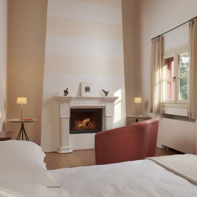 Deluxe Room Villa Lovi Promo Code